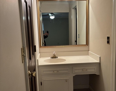 404 W Harnett Street - Photo Thumbnail 14