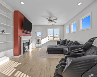 295 Springtooth Drive - Photo Thumbnail 12