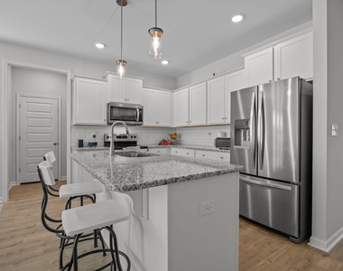 295 Springtooth Drive - Photo Thumbnail 5