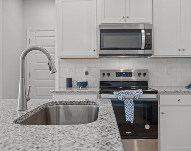 295 Springtooth Drive - Photo Thumbnail 8