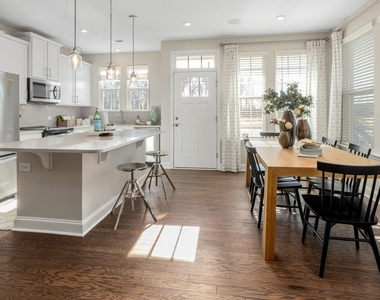 556 Hatters Mill Road - Photo Thumbnail 6