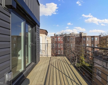 919 N 15th Street - Photo Thumbnail 8