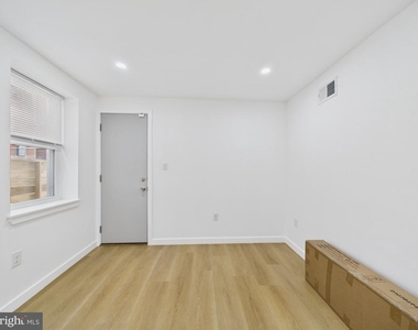 3629 Warren Street - Photo Thumbnail 3