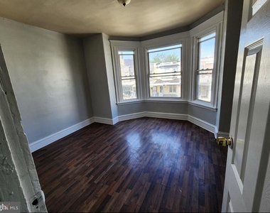 1942 S Ithan Street - Photo Thumbnail 7