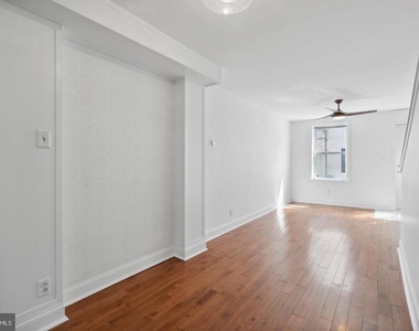 1563 E Hewson Street - Photo Thumbnail 6