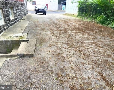 1549 N 56th Street - Photo Thumbnail 24