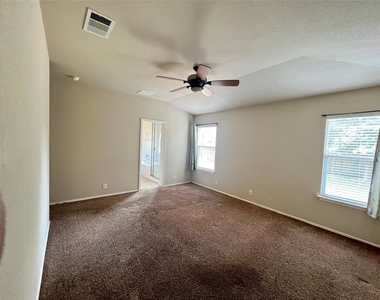 309 Riverine Way - Photo Thumbnail 19