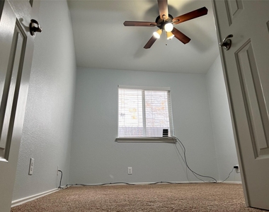 309 Riverine Way - Photo Thumbnail 13