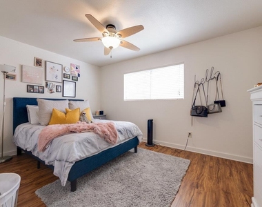 304 E 34th St - Photo Thumbnail 10