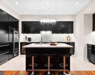 1414 S Penn Square - Photo Thumbnail 8