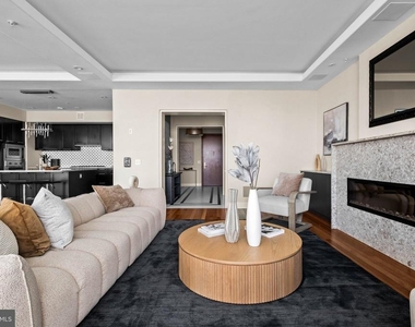 1414 S Penn Square - Photo Thumbnail 13
