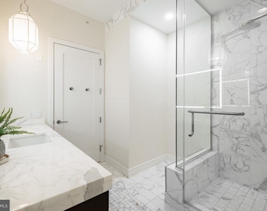 1414 S Penn Square - Photo Thumbnail 25