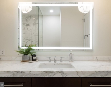 1414 S Penn Square - Photo Thumbnail 24