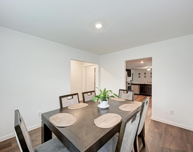 132 Maywood Ln - Photo Thumbnail 7