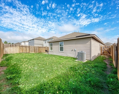 132 Maywood Ln - Photo Thumbnail 32