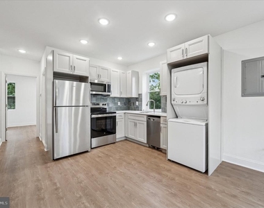 2534 S 61st Street - Photo Thumbnail 19