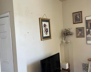 1121 S 13th Street - Photo Thumbnail 3