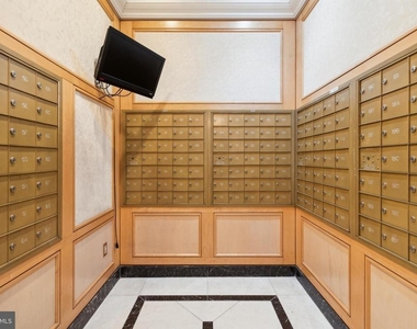 1500 Chestnut Street - Photo Thumbnail 24