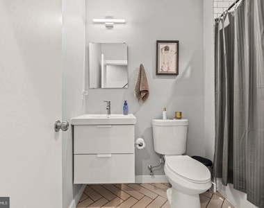 1751 S Taylor Street - Photo Thumbnail 15