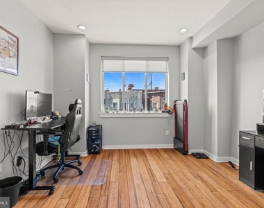 1751 S Taylor Street - Photo Thumbnail 17