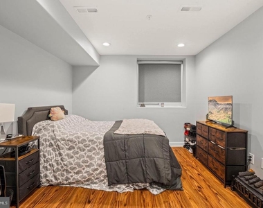 1751 S Taylor Street - Photo Thumbnail 11