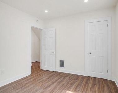 140 S Keswick Avenue - Photo Thumbnail 7