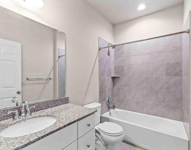 11724 Saddle Rock Dr - Photo Thumbnail 20
