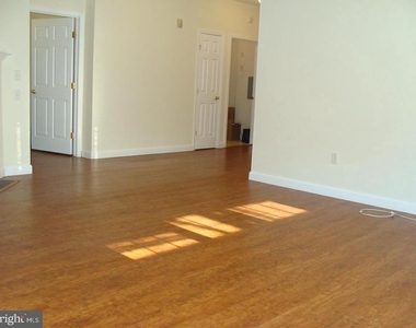 52 Kyle Way - Photo Thumbnail 12