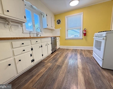 210 Kuser Road - Photo Thumbnail 4