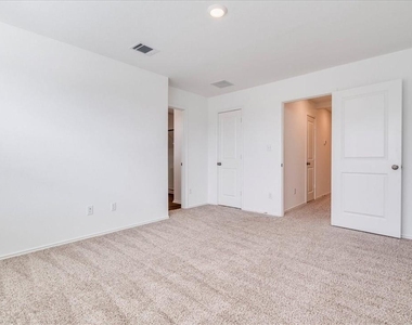 194 George Neggan Ln - Photo Thumbnail 17