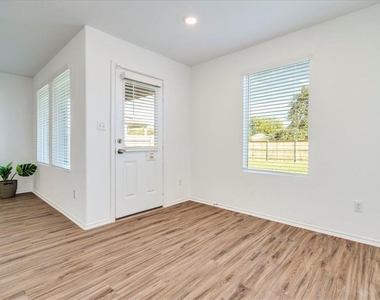 194 George Neggan Ln - Photo Thumbnail 13
