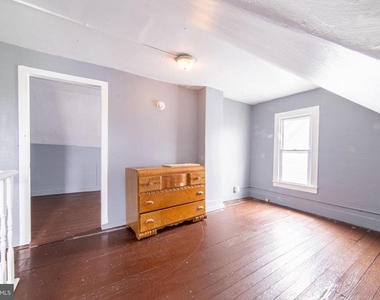 351 N Laurel Street - Photo Thumbnail 9