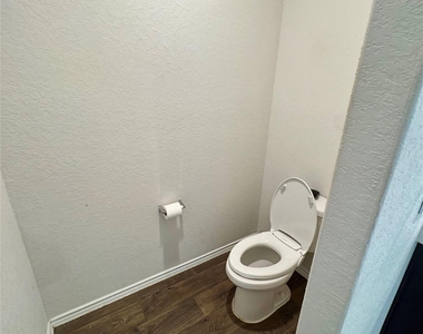 127 Snapdragon Ln - Photo Thumbnail 13