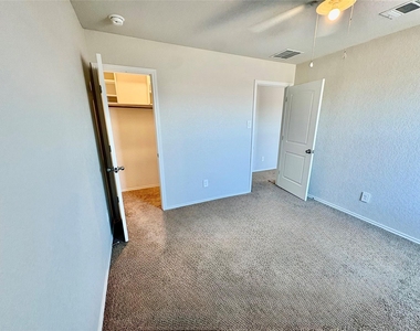 127 Snapdragon Ln - Photo Thumbnail 7