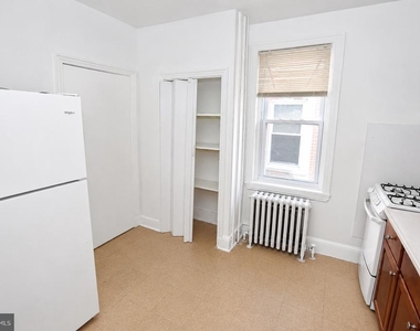 219 Wood Street - Photo Thumbnail 2