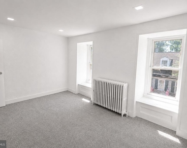 219 Wood Street - Photo Thumbnail 9