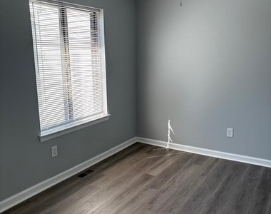 108 Aspen Court - Photo Thumbnail 29