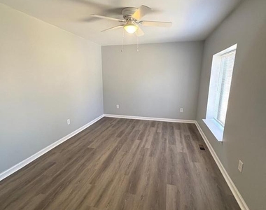 108 Aspen Court - Photo Thumbnail 32