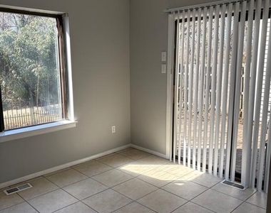 108 Aspen Court - Photo Thumbnail 22