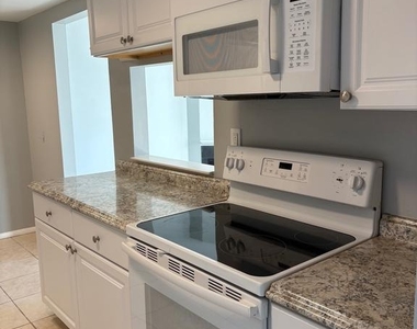 108 Aspen Court - Photo Thumbnail 14