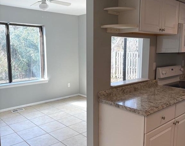 108 Aspen Court - Photo Thumbnail 18