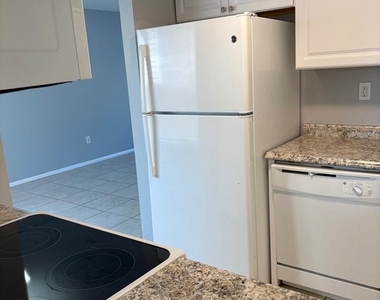 108 Aspen Court - Photo Thumbnail 13