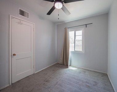 4001 N 15th Avenue - Photo Thumbnail 9