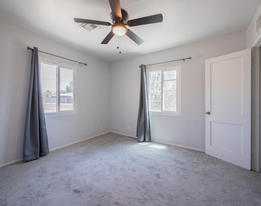 4001 N 15th Avenue - Photo Thumbnail 14