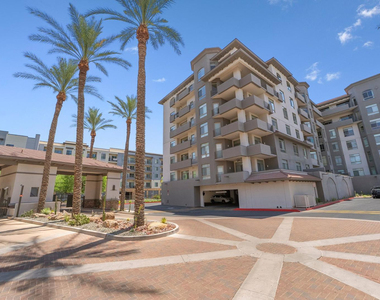 15802 N 71st Street - Photo Thumbnail 37