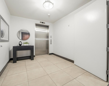 15802 N 71st Street - Photo Thumbnail 35