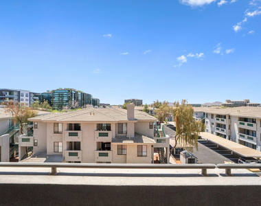 15802 N 71st Street - Photo Thumbnail 24