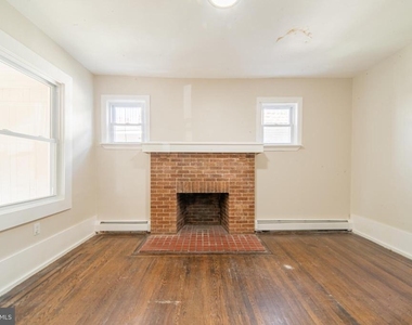 21 N Laclede Place - Photo Thumbnail 3