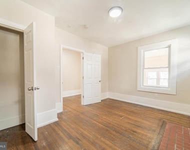 21 N Laclede Place - Photo Thumbnail 4