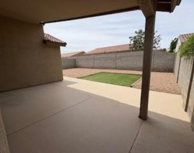 320 N 103rd Street - Photo Thumbnail 22